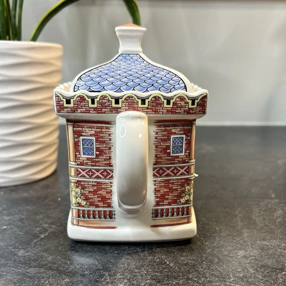 Sadler English Country House Elizabethan House Cottage‎ Teapot #4439